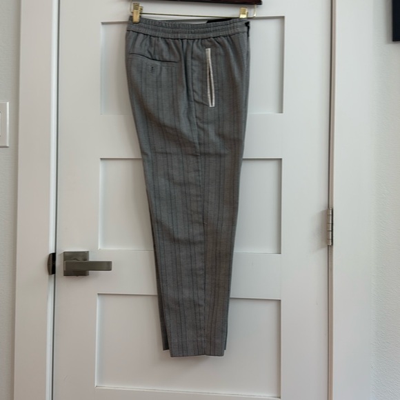 Drawstring pants - Picture 1 of 2